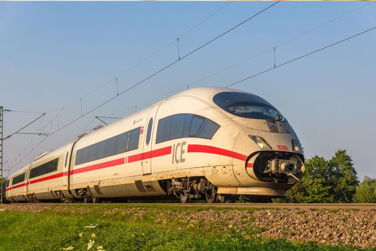 StellenausschreibungHelden der Digitalisierung: Deutsche Bahn sucht Admin für 30 Jahre altes Windows